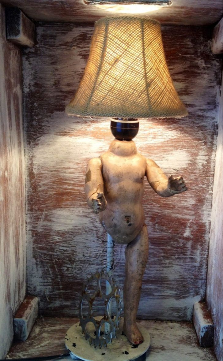 Sulit Dipercaya, 3 Barang Ini Dijual Online